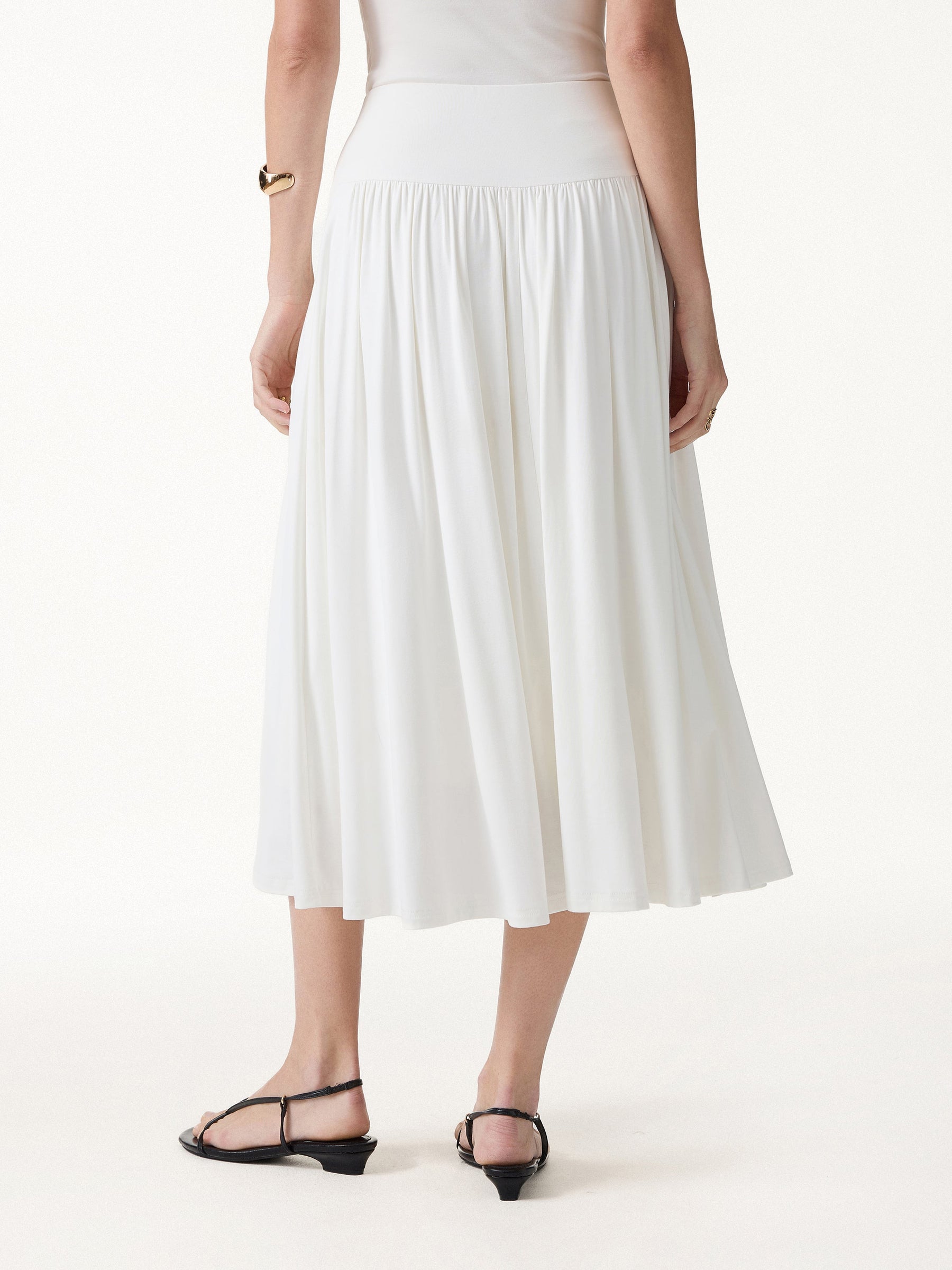 SkinKiss Mid Rise Gathered Midi Skirt with Pockets